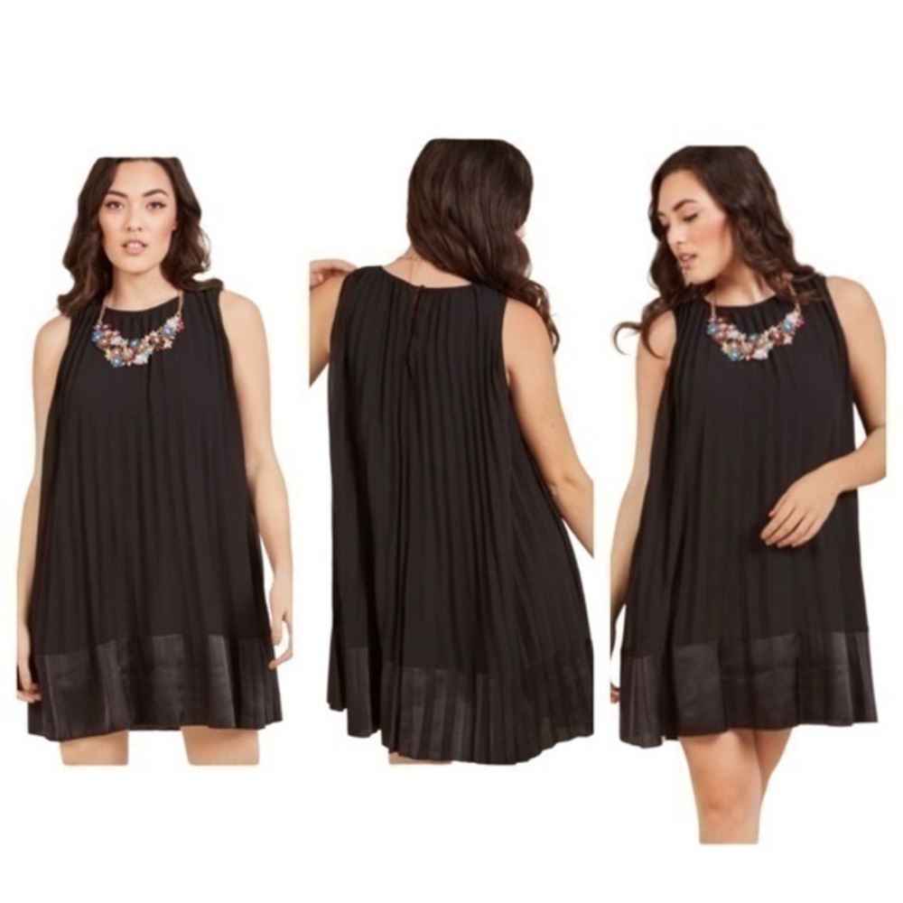NWT English Factory back pleated sleeveless shift dress